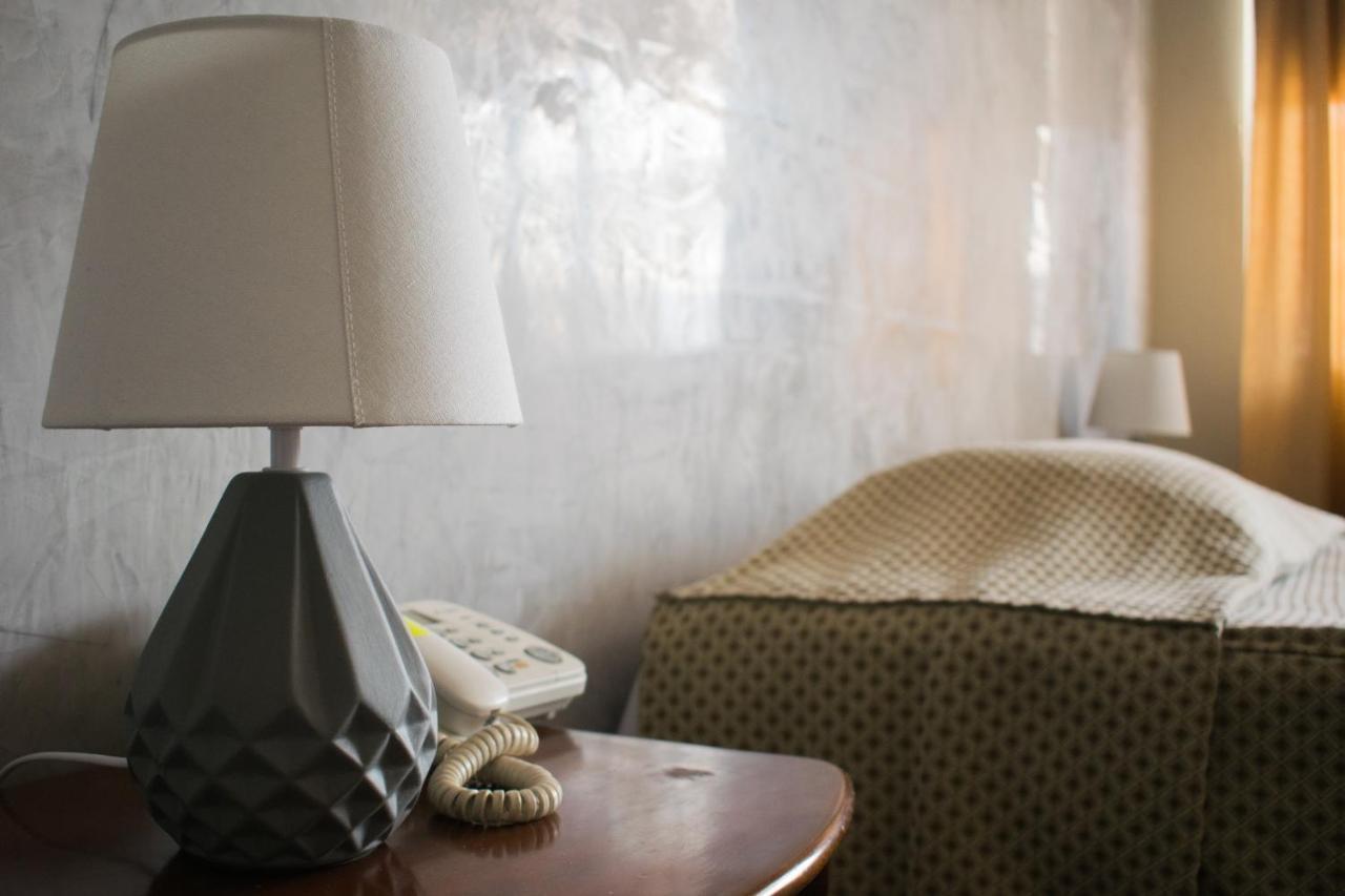 Hostal Solari Trujillo Kültér fotó